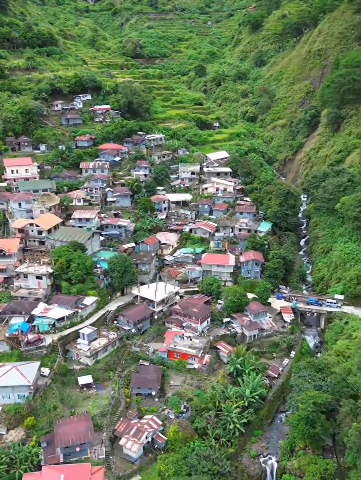 1000029757 My Hometown🏡