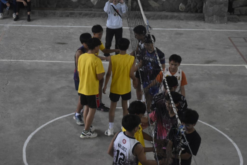 Messenger_creation_450B34C2-EBC7-4DDD-9354-AF600C9601AB-1024x683 EXPERIENCE IN INTRAMURALS 2025