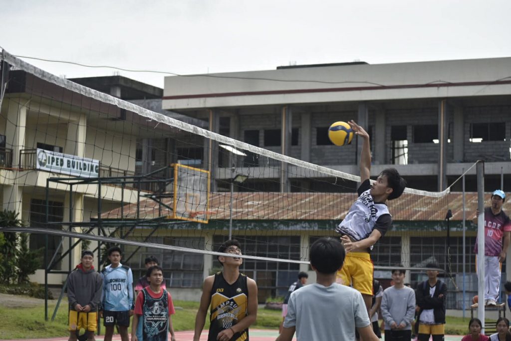 f8b0ca8b0a6706babe0e3c13ecd9f097-1-1024x683 My Experience In Intramural 2025